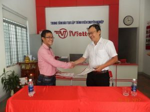 hợp tác iviettech